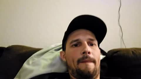 undercovrrboss88 online show from December 25, 4:54 am