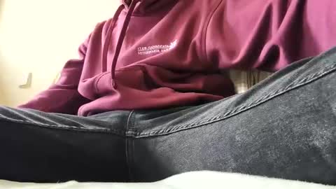 unknownuser414606 online show from November 7, 2:20 pm