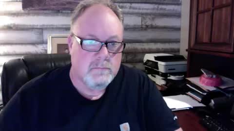 up2later online show from December 3, 3:34 am