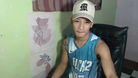 ur_raffy online show from February 18, 7:21 pm