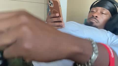 urbandick5 online show from March 30, 11:44 am