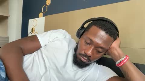 urbandick5 online show from February 28, 6:29 pm