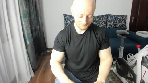 UrGymCrush online show from January 28, 9:50 pm