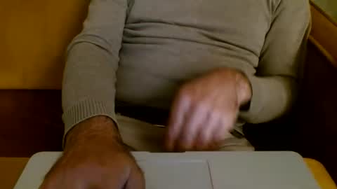 Snapshot of uropportunity chatting on October 23, 6:22 pm Dutchsoftie online show from October 23, 6:22 pm