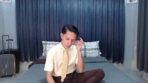 Mel online show from February 12, 12:37 am