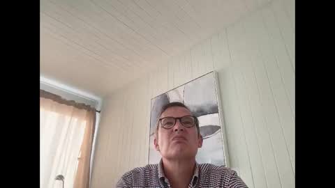 P online show from October 8, 11:42 pm