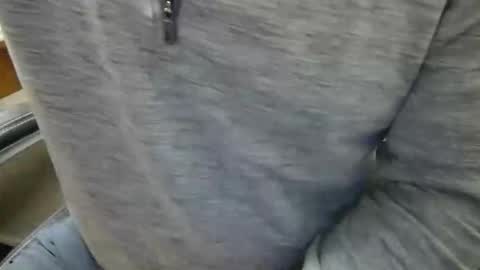 useemie online show from November 3, 6:10 pm