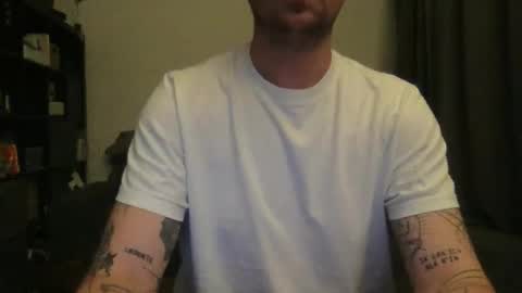 uwantitno online show from September 14, 6:21 pm