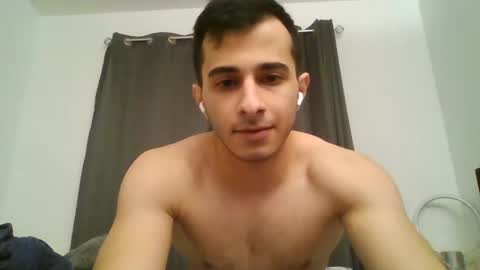 Snapshot of vadar11 chatting on February 9, 9:16 am vadar11 online show from February 9, 9:16 am