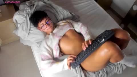 Valentin0 online show from November 20, 9:46 pm