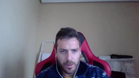 vascorro20 online show from December 2, 11:43 am