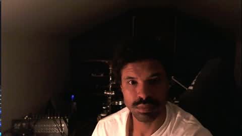 Snapshot of vbigidux chatting on December 29, 10:23 am vbigidux online show from December 29, 10:23 am