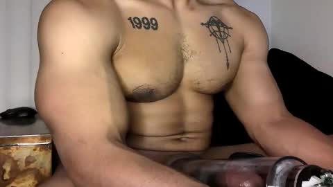 Vegas Love online show from October 23, 7:34 am