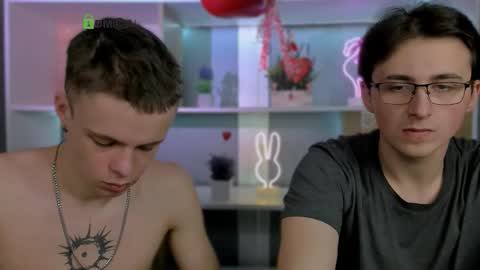 veldi_to online show from February 11, 8:03 pm