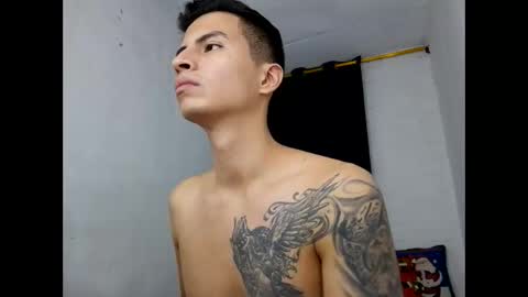 velk_hot1 online show from January 4, 2:56 am
