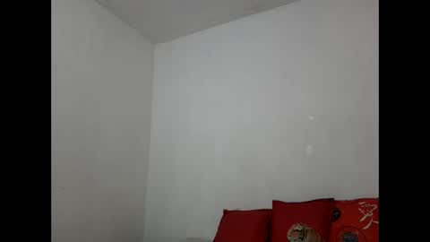 velk_hot1 online show from February 19, 4:44 pm