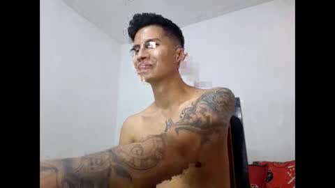 velk_hot1 online show from February 20, 9:53 pm