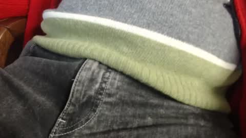 Erik online show from December 21, 9:44 am