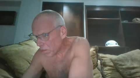 verysmallpeni online show from November 9, 3:32 am