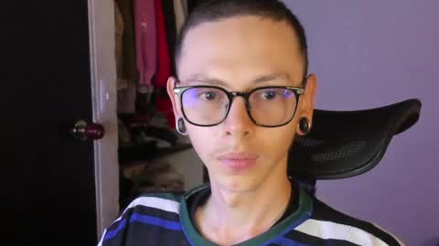 Vicent Brais online show from April 13, 3:23 pm