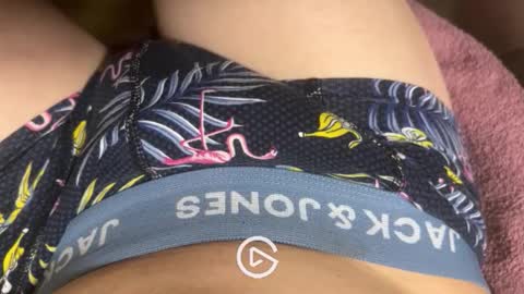 victoire84665212 online show from November 6, 8:56 pm