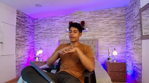 Victory online show from March 31, 8:32 pm