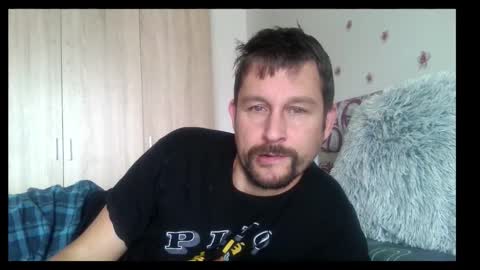 Snapshot of vigond2 chatting on October 27, 9:44 am vigond2 online show from October 27, 9:44 am