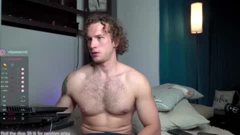 Snapshot of viktor_secret chatting on October 21, 1:36 pm fansly VITEKsecret online show from October 21, 1:36 pm