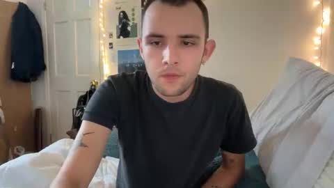 Snapshot of vince62000 chatting on October 30, 8:10 pm vince online show from October 30, 8:10 pm