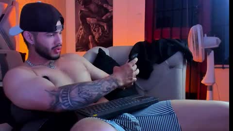 Vincent online show from February 9, 7:13 am