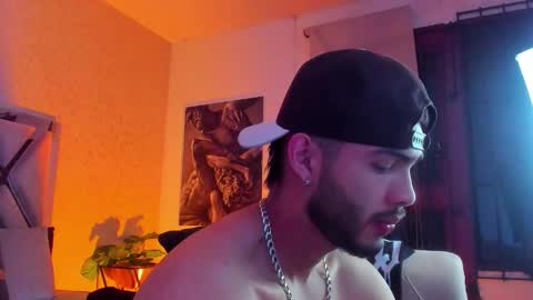 Vincent online show from February 2, 4:55 am