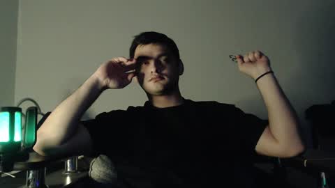Snapshot of virgil____ chatting on February 12, 7:24 pm virgil____ online show from February 12, 7:24 pm