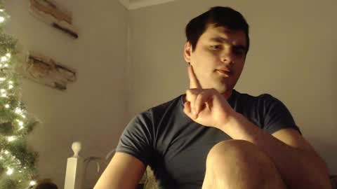 Snapshot of virgil____ chatting on December 26, 9:15 pm virgil____ online show from December 26, 9:15 pm