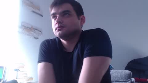 Snapshot of virgil____ chatting on December 9, 7:28 am virgil____ online show from December 9, 7:28 am