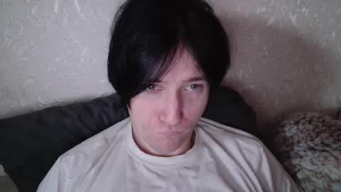 vitiligoboyy online show from February 3, 6:40 am