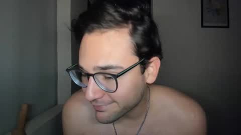 Vito Ferrer online show from February 19, 11:34 pm