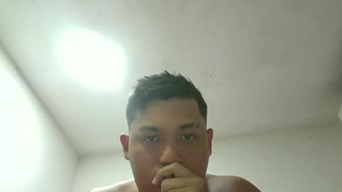 volt_boy57 online show from January 15, 5:37 pm