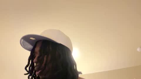 vonnieeb2x online show from January 11, 5:22 am