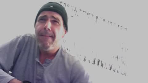 voyeuredeluxe online show from December 17, 10:11 am