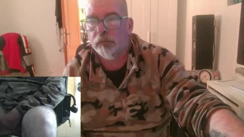 oscar online show from March 22, 1:49 pm