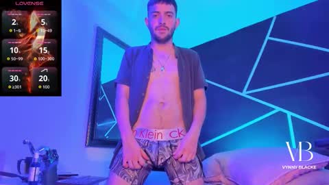 Vynny Blacke online show from December 4, 9:44 pm