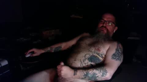 Snapshot of wakeupthedead77 chatting on October 17, 4:05 am Mr. Dead online show from October 17, 4:05 am