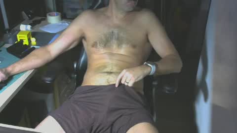 Snapshot of waldo72 chatting on December 31, 1:57 am Waldo online show from December 31, 1:57 am
