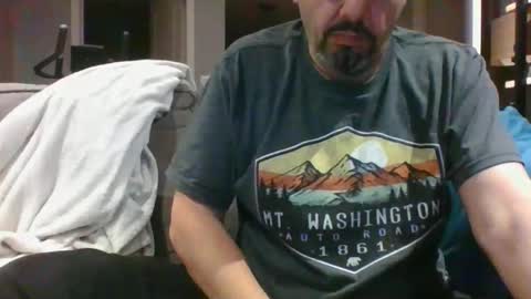 Snapshot of walker033 chatting on January 19, 7:46 am walker033 online show from January 19, 7:46 am