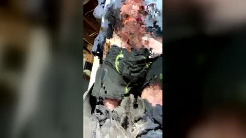 Walter online show from April 5, 6:26 pm