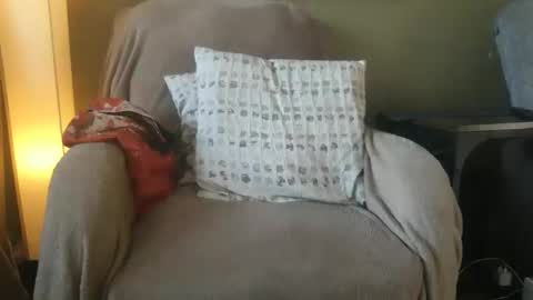 warriorman27 online show from April 8, 10:29 pm