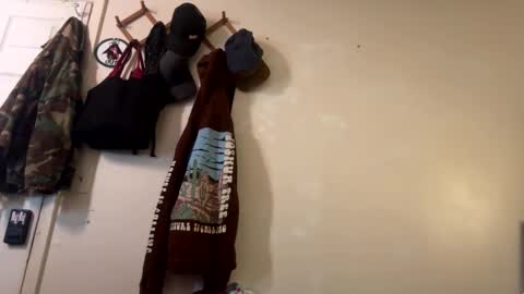 Mike Hunt online show from February 25, 7:09 am