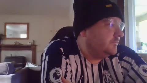 Snapshot of wbadave86 chatting on January 9, 1:13 pm JustMeCoverYou online show from January 9, 1:13 pm