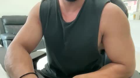 Weapon X online show from March 26, 3:43 am