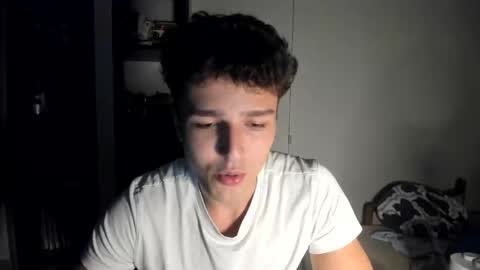 wee_willy_winky online show from May 27, 10:51 pm